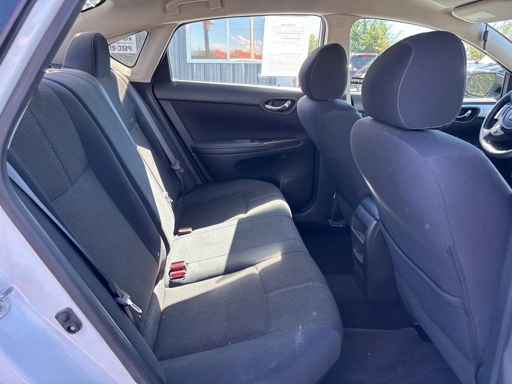 2018 Nissan Sentra Image 12
