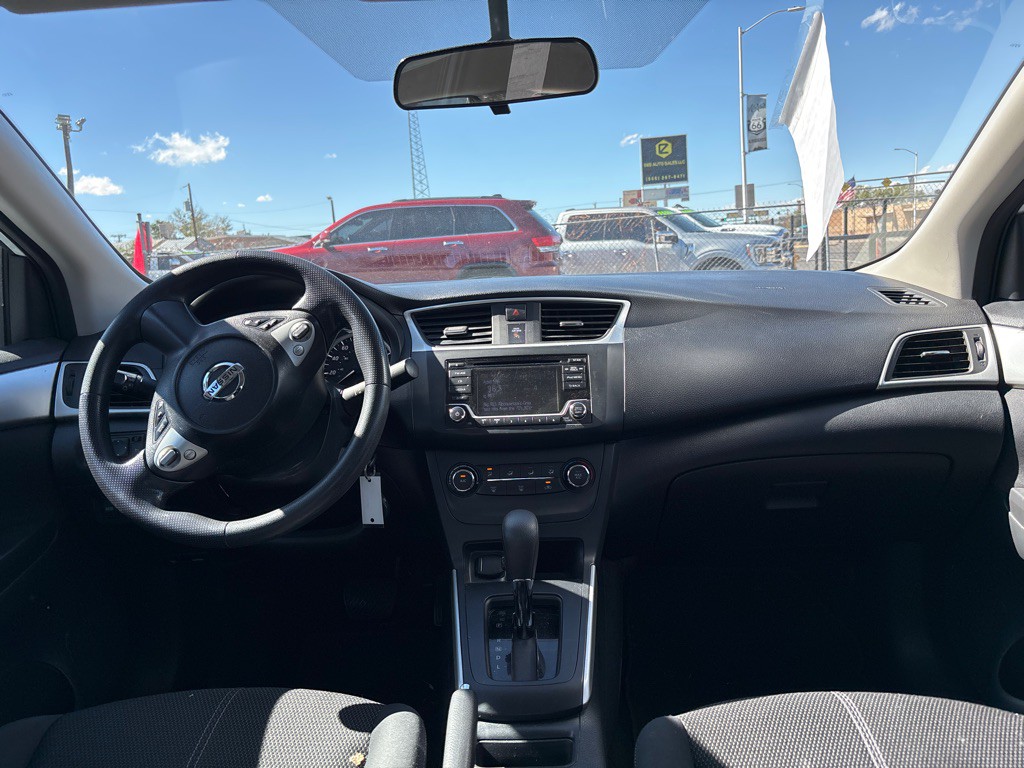 2018 Nissan Sentra Image 14