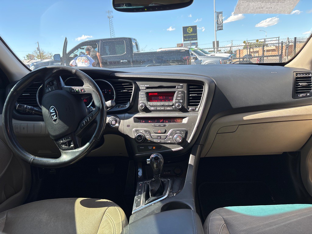 2013 Kia Optima Image 14