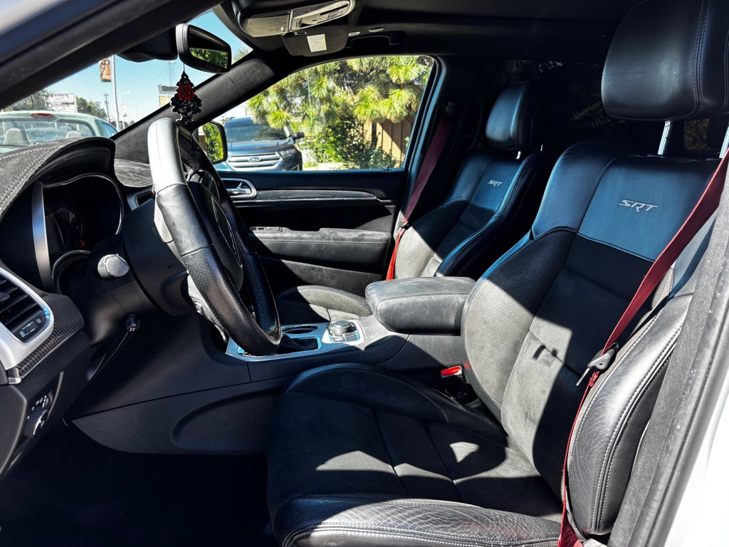 2018 Jeep Grand Cherokee Image 9