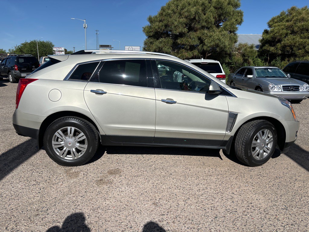 2013 Cadillac SRX Image 8