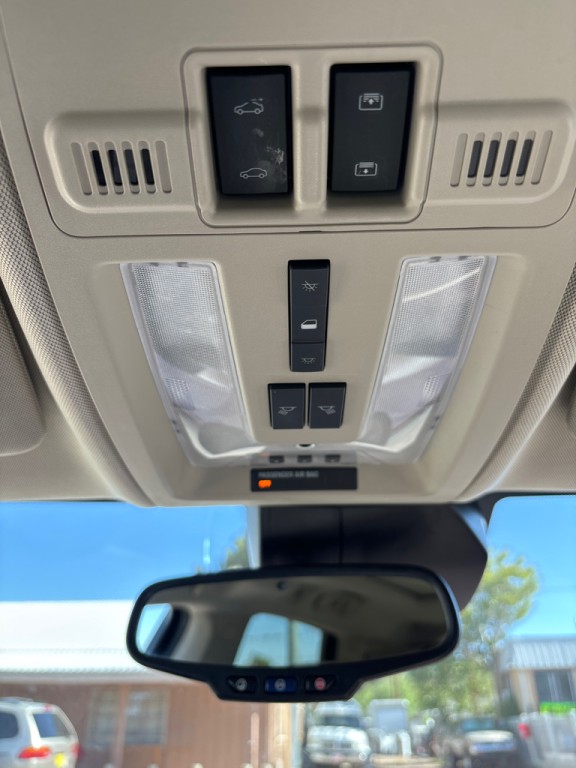 2013 Cadillac SRX Image 17