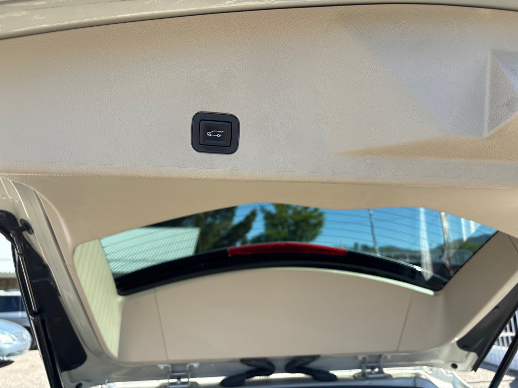 2013 Cadillac SRX Image 19