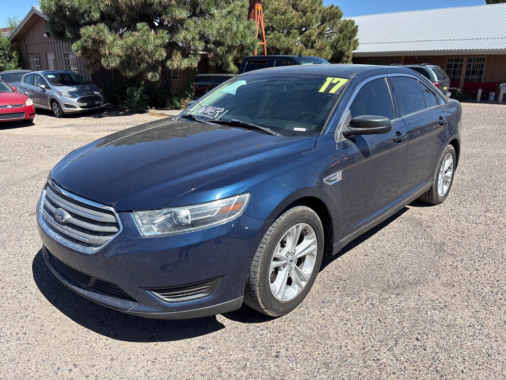 2017 Ford Taurus Image 3