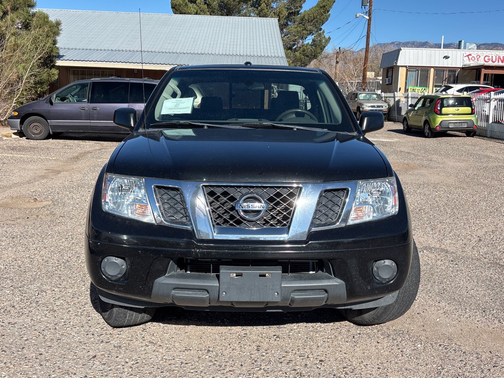 2018 Nissan Frontier Image 2