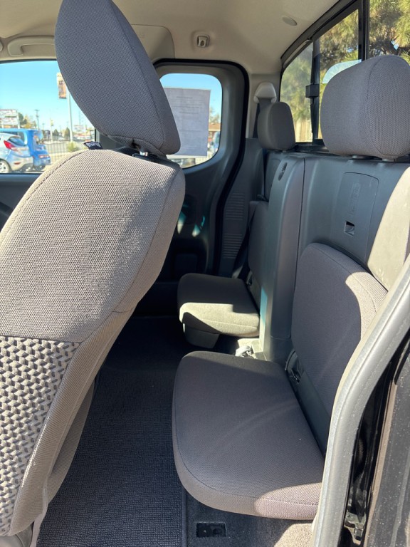 2018 Nissan Frontier Image 10