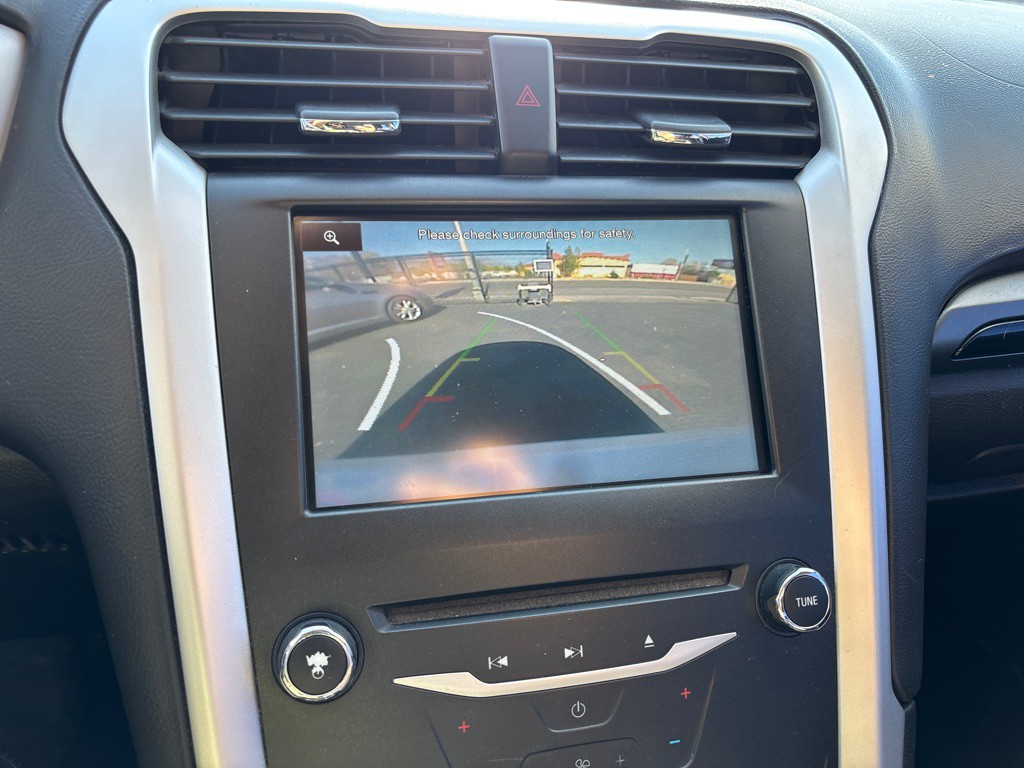 2015 Ford Fusion Image 17