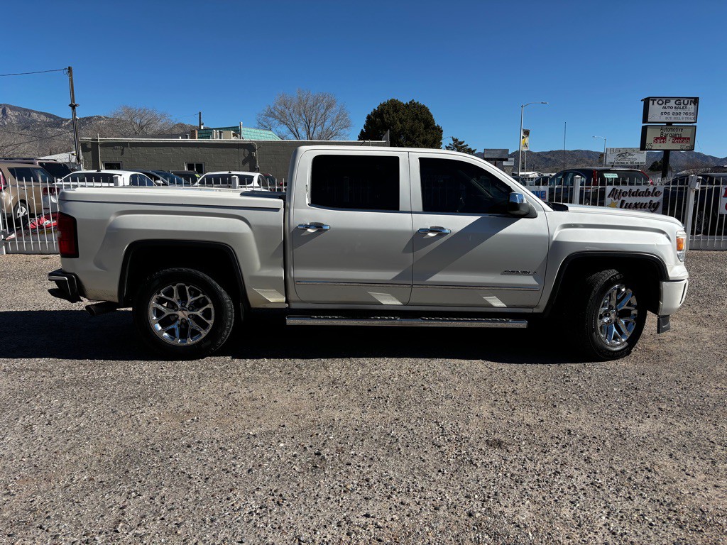 2015 GMC Sierra Image 8