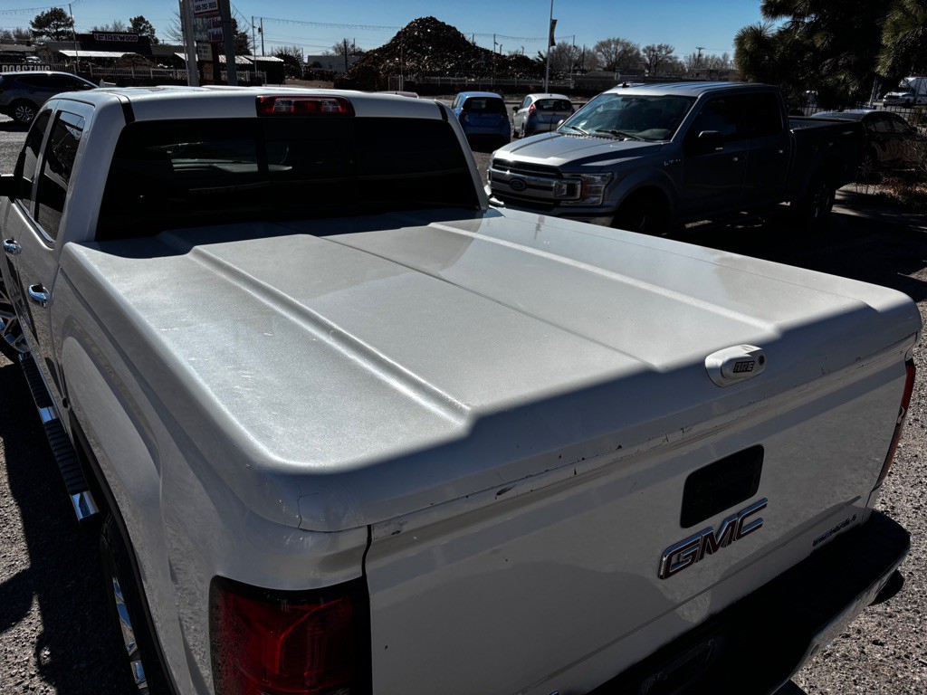 2015 GMC Sierra Image 20