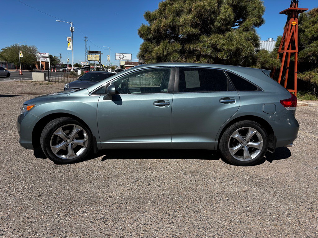 2011 Toyota Venza Image 4