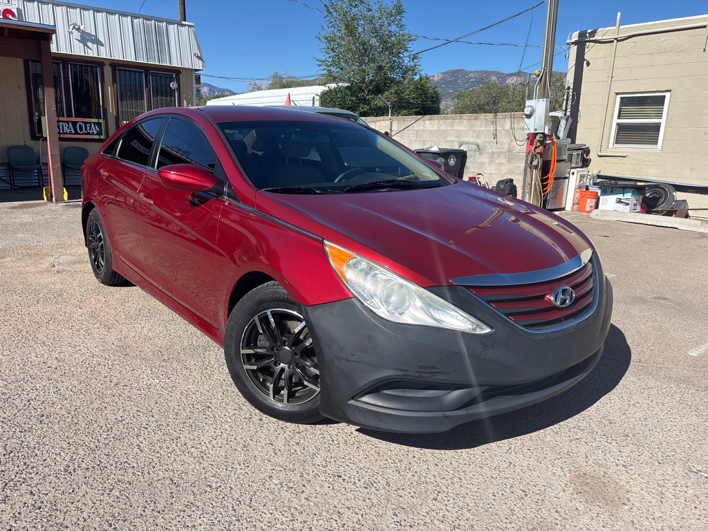 2014 Hyundai Sonata Image 1