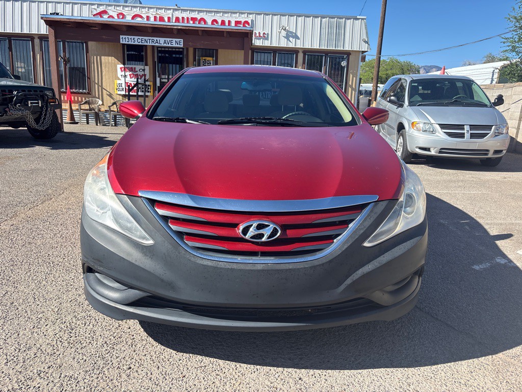 2014 Hyundai Sonata Image 2