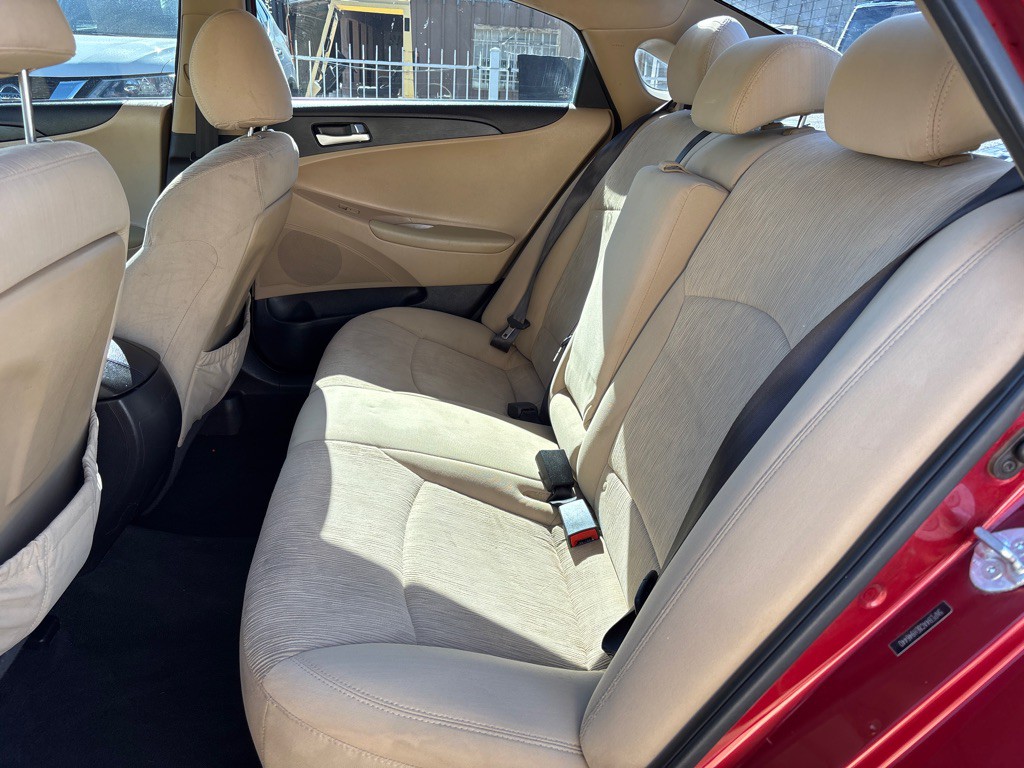 2014 Hyundai Sonata Image 10
