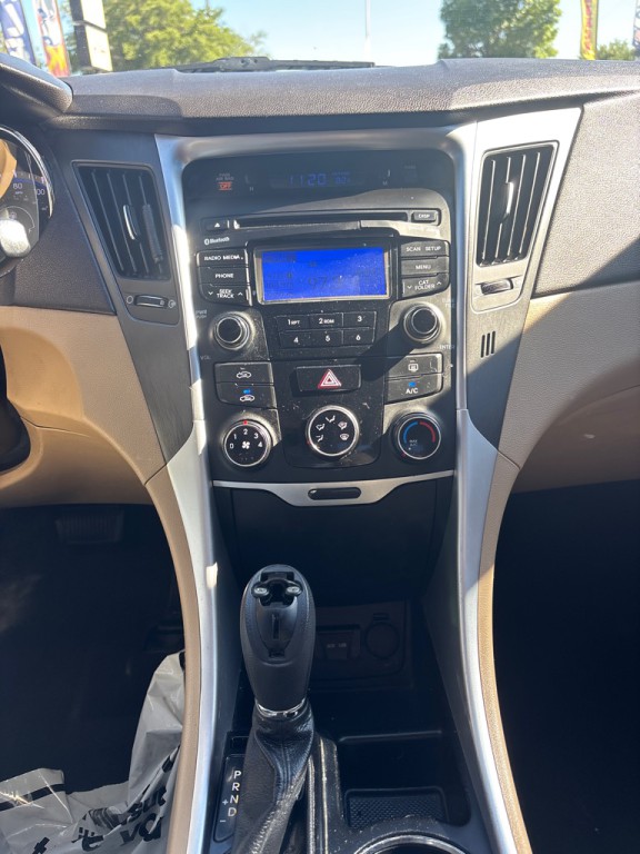 2014 Hyundai Sonata Image 15