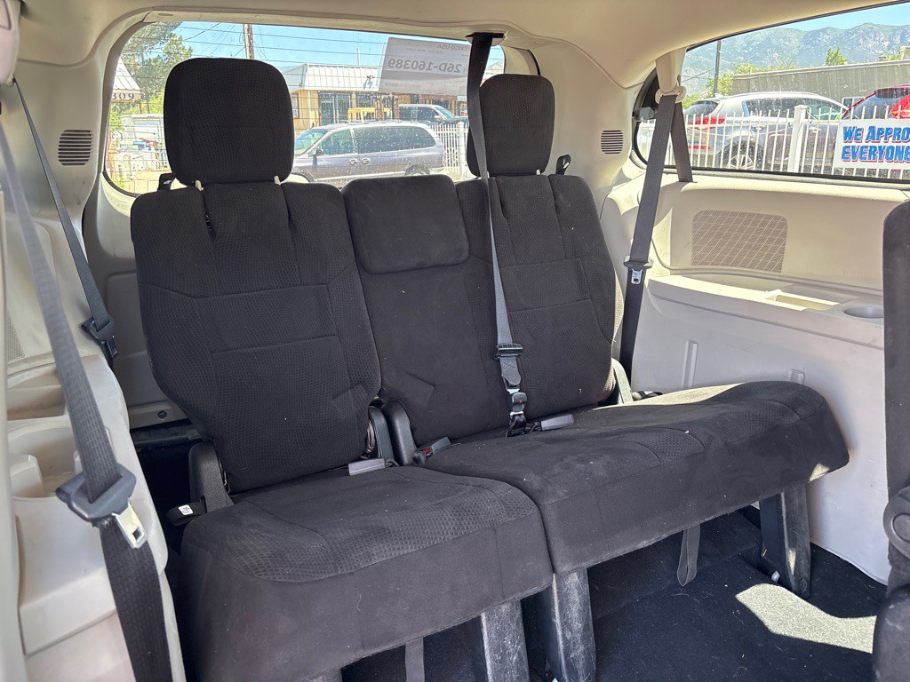 2013 Dodge Grand Caravan Image 13