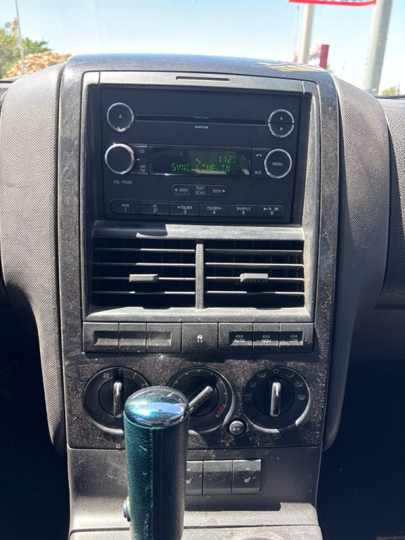 2008 Ford Explorer Image 15