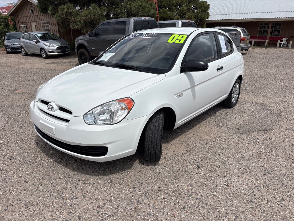 2009 Hyundai Accent Image 3