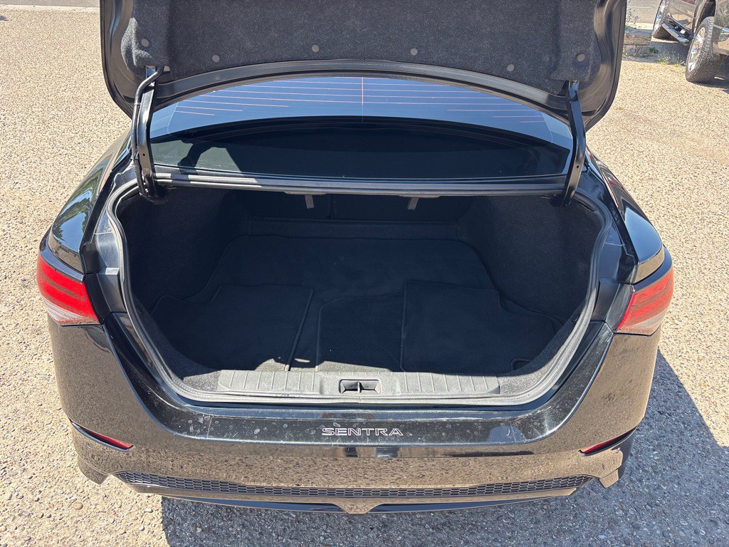2022 Nissan Sentra Image 11