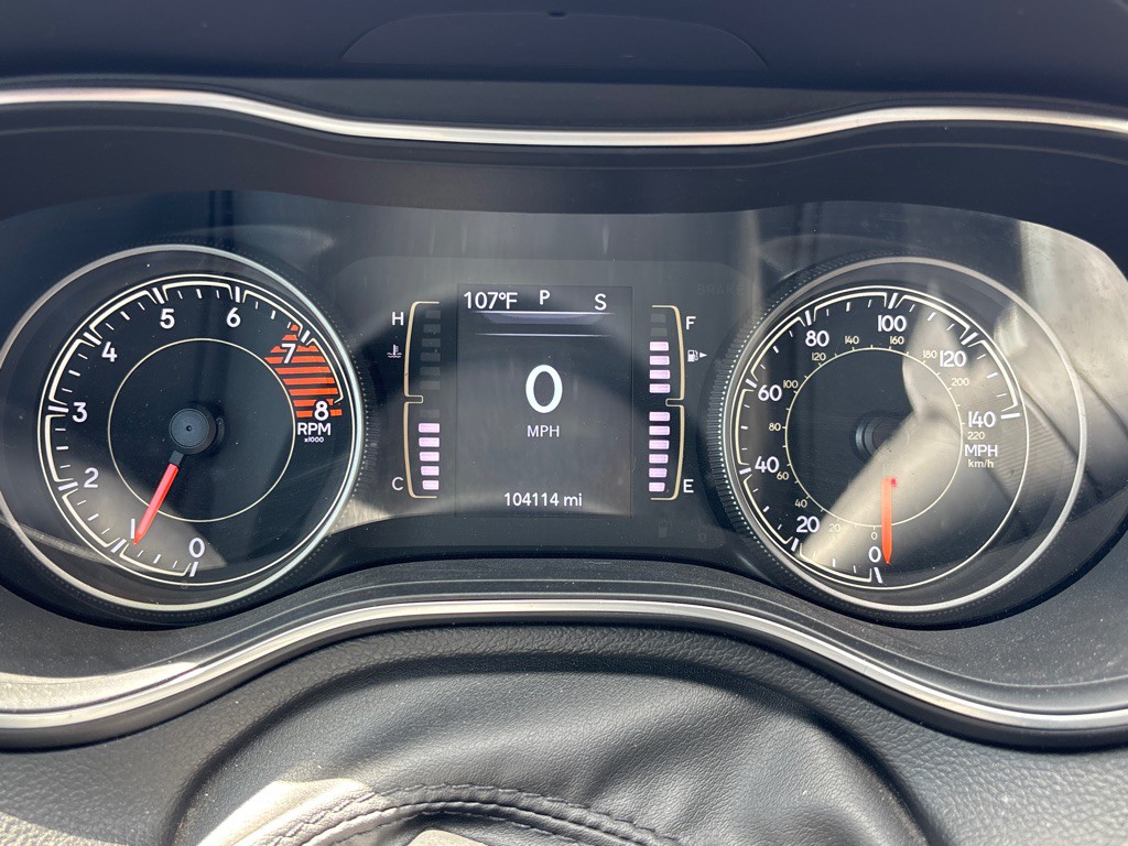 2019 Jeep Cherokee Image 16