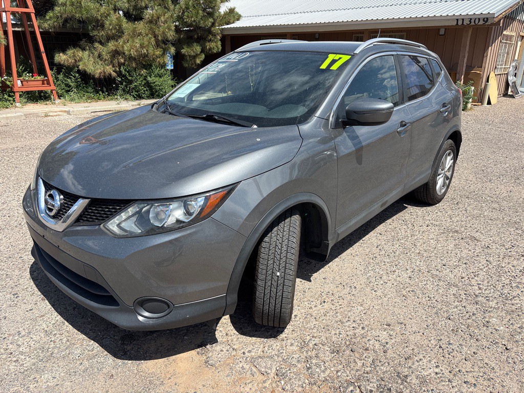 2017 Nissan Rogue Image 3