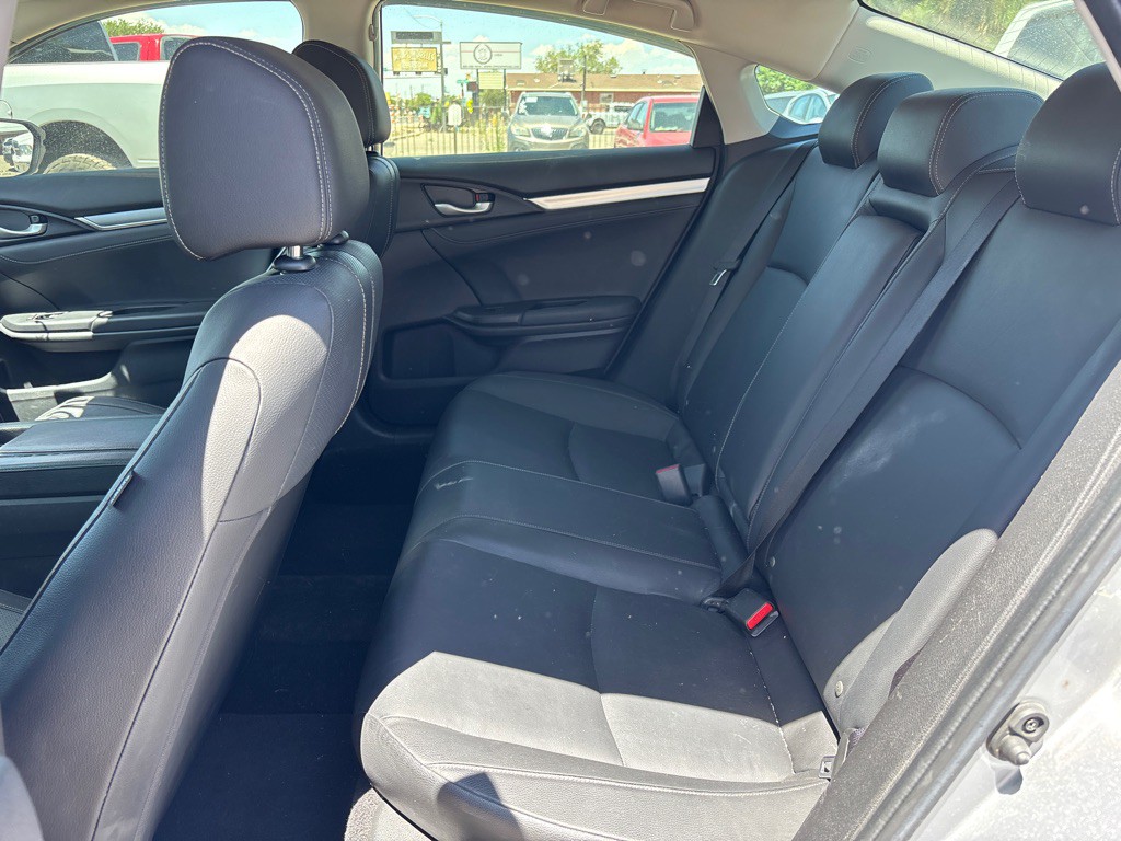 2018 Honda Civic Image 10