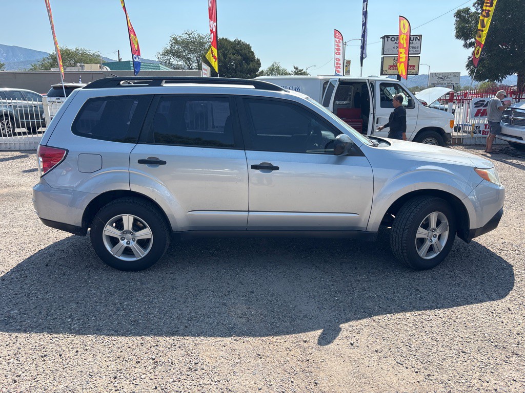 2012 Subaru Forester Image 8