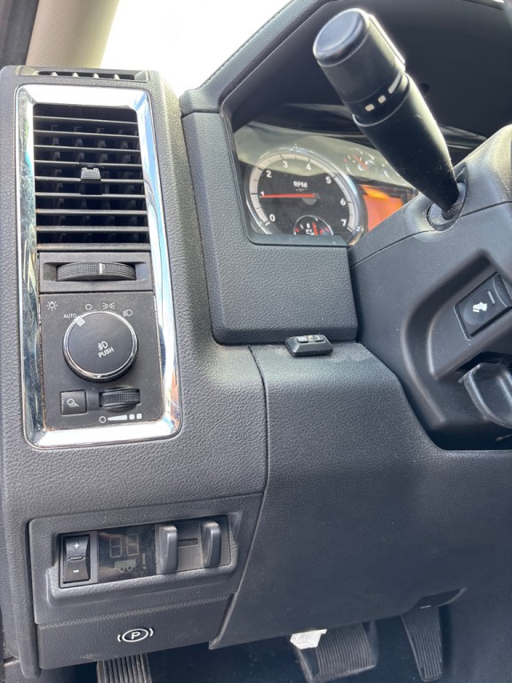 2012 Dodge Ram 2500 Image 17