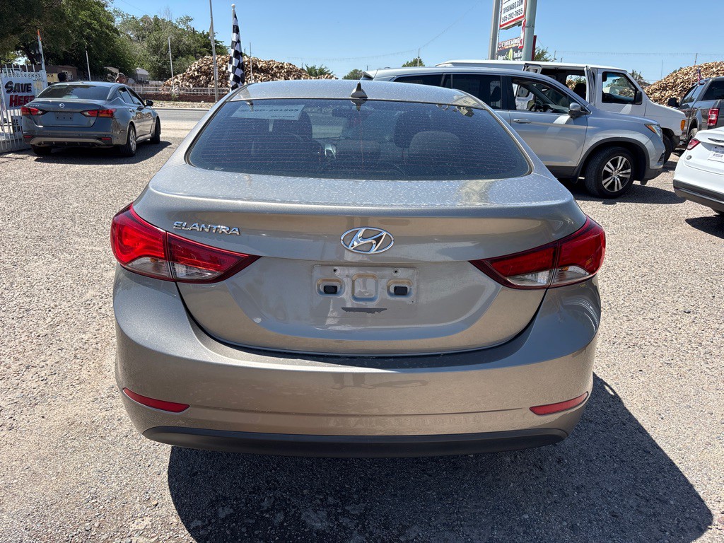 2016 Hyundai Elantra Image 6