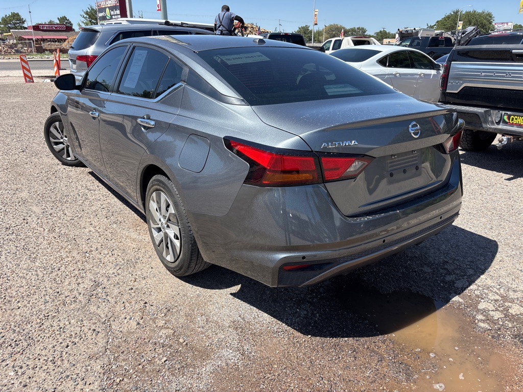 2020 Nissan Altima Image 5