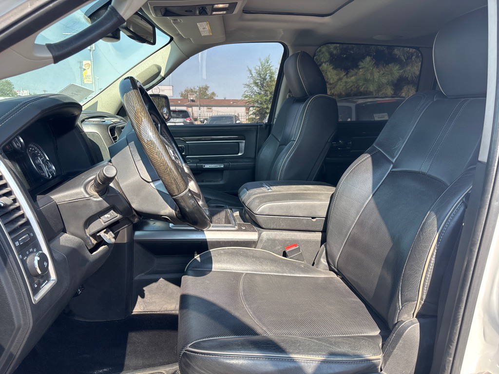 2015 RAM 1500 Image 9