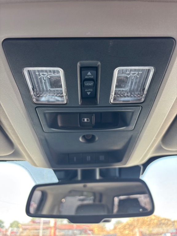 2015 RAM 1500 Image 16