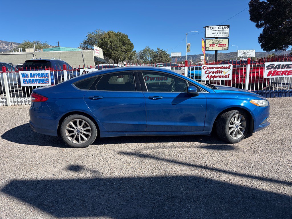 2017 Ford Fusion Image 8