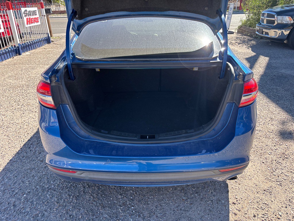 2017 Ford Fusion Image 11