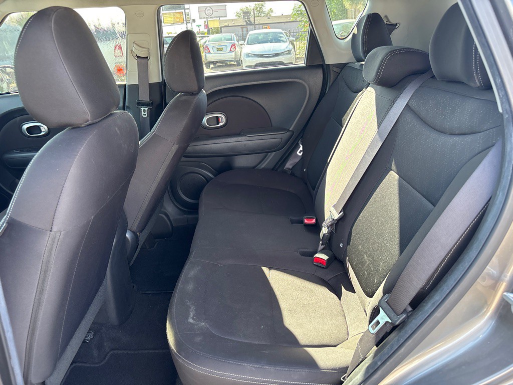 2016 Kia Soul Image 10