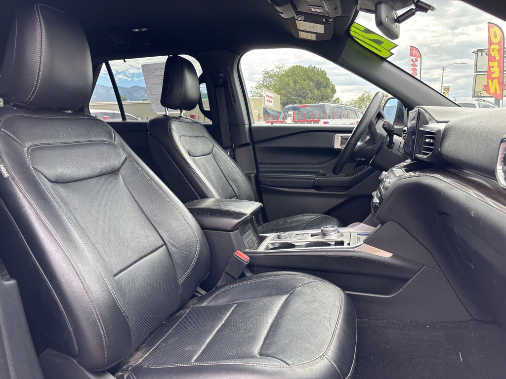 2020 Ford Explorer Image 14
