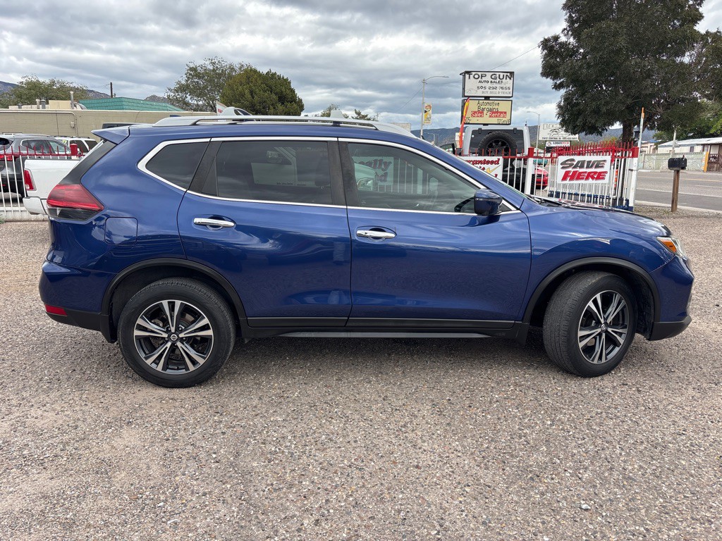 2019 Nissan Rogue Image 8