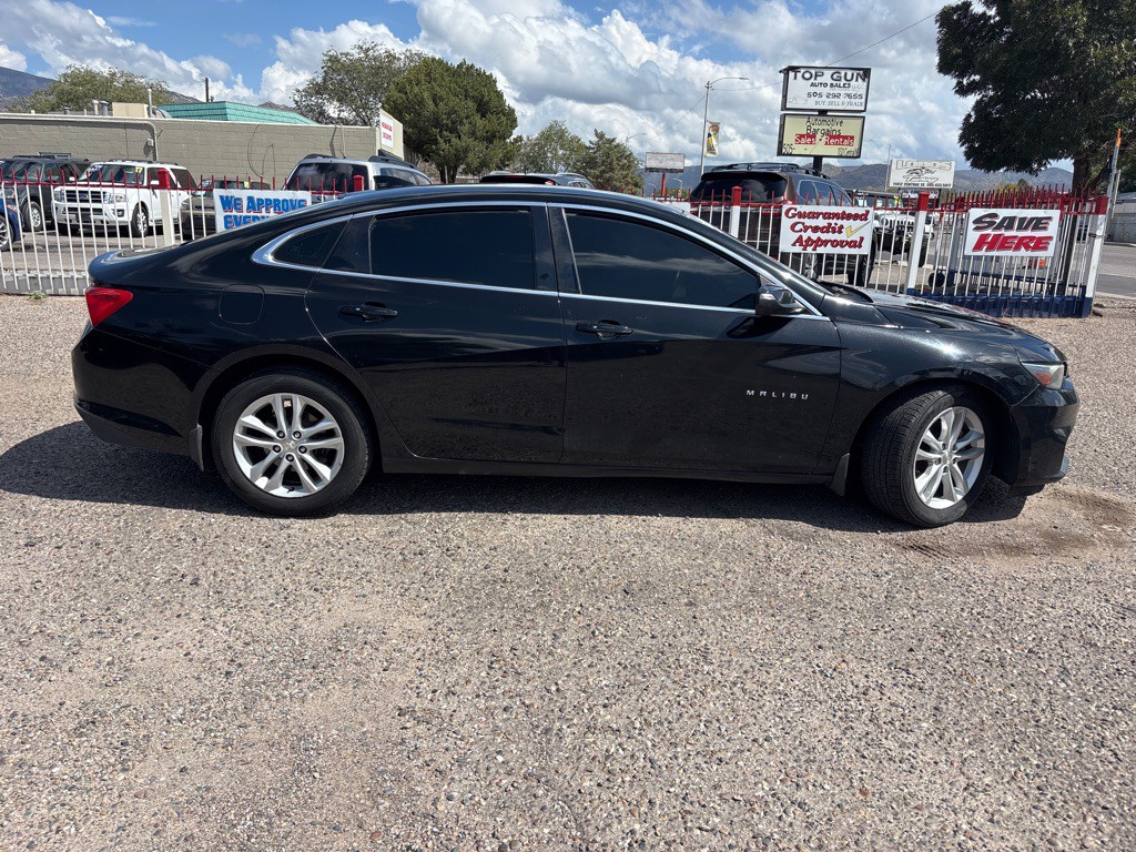 2016 Chevrolet Malibu Image 8