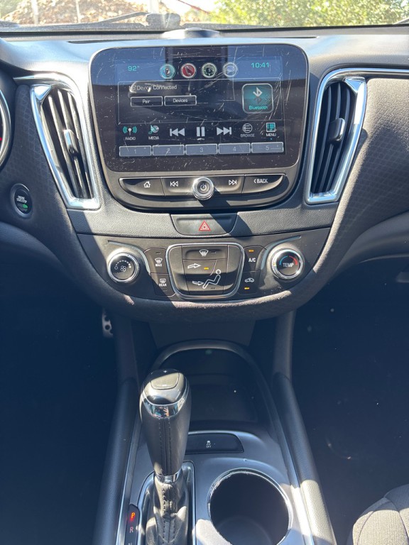 2016 Chevrolet Malibu Image 15
