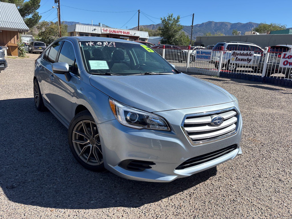 2015 Subaru Legacy Image 1