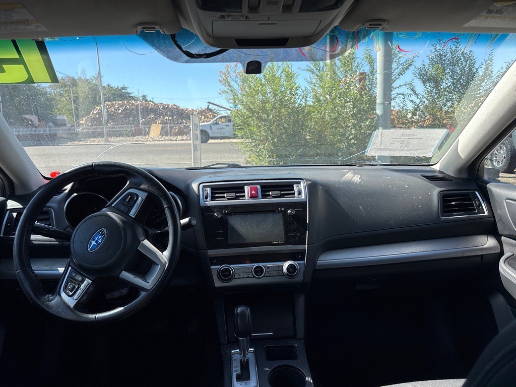 2015 Subaru Legacy Image 14
