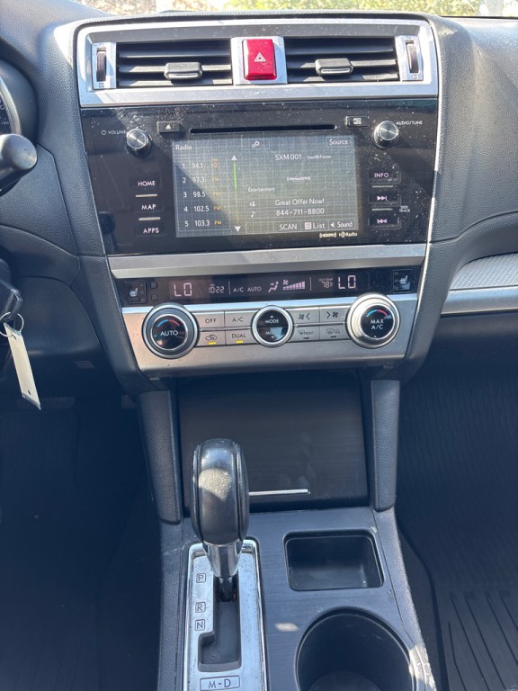 2015 Subaru Legacy Image 15