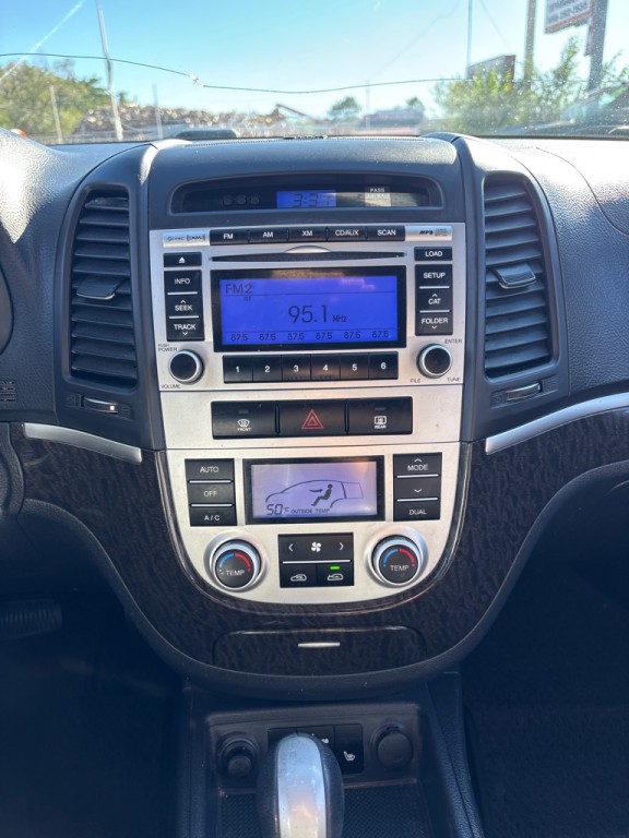 2009 Hyundai Santa Fe Image 16
