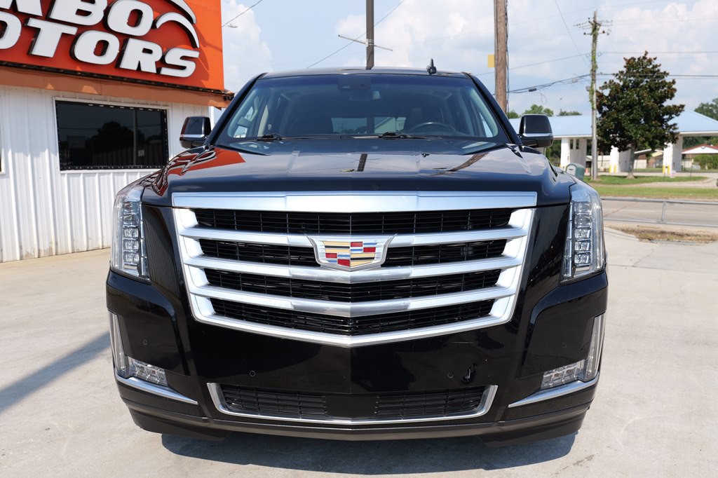 2018 Cadillac Escalade Image 3