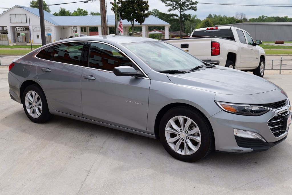 2023 Chevrolet Malibu Image 7