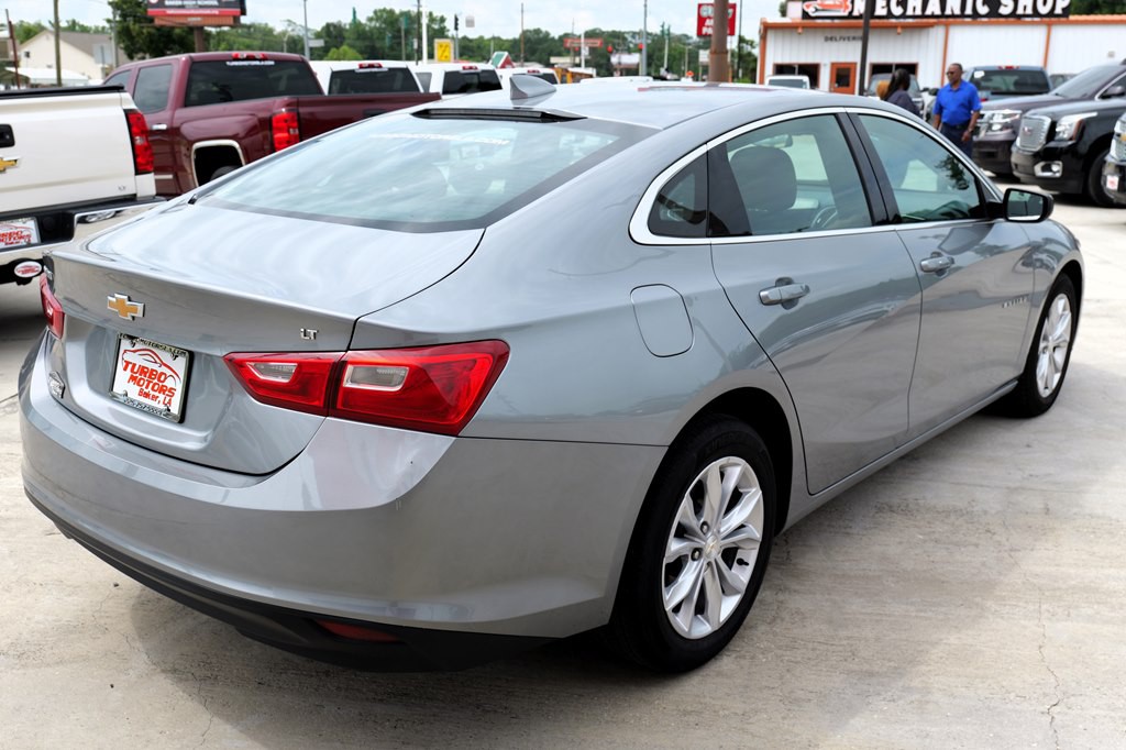 2023 Chevrolet Malibu Image 10