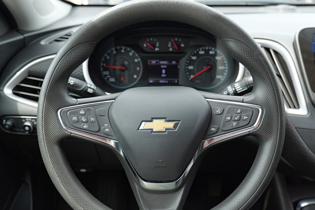 2023 Chevrolet Malibu Image 25