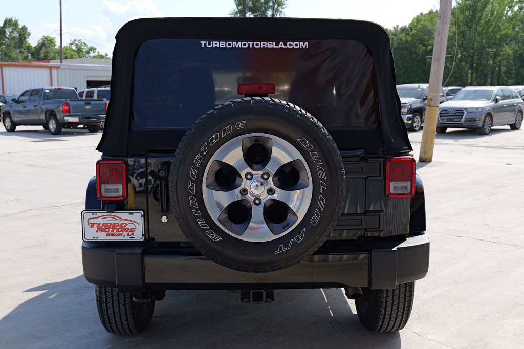 2017 Jeep Wrangler Unlimited Image 9