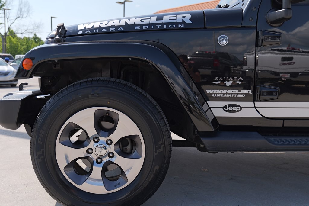 2017 Jeep Wrangler Unlimited Image 14