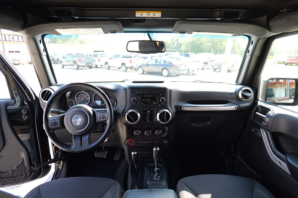 2017 Jeep Wrangler Unlimited Image 19