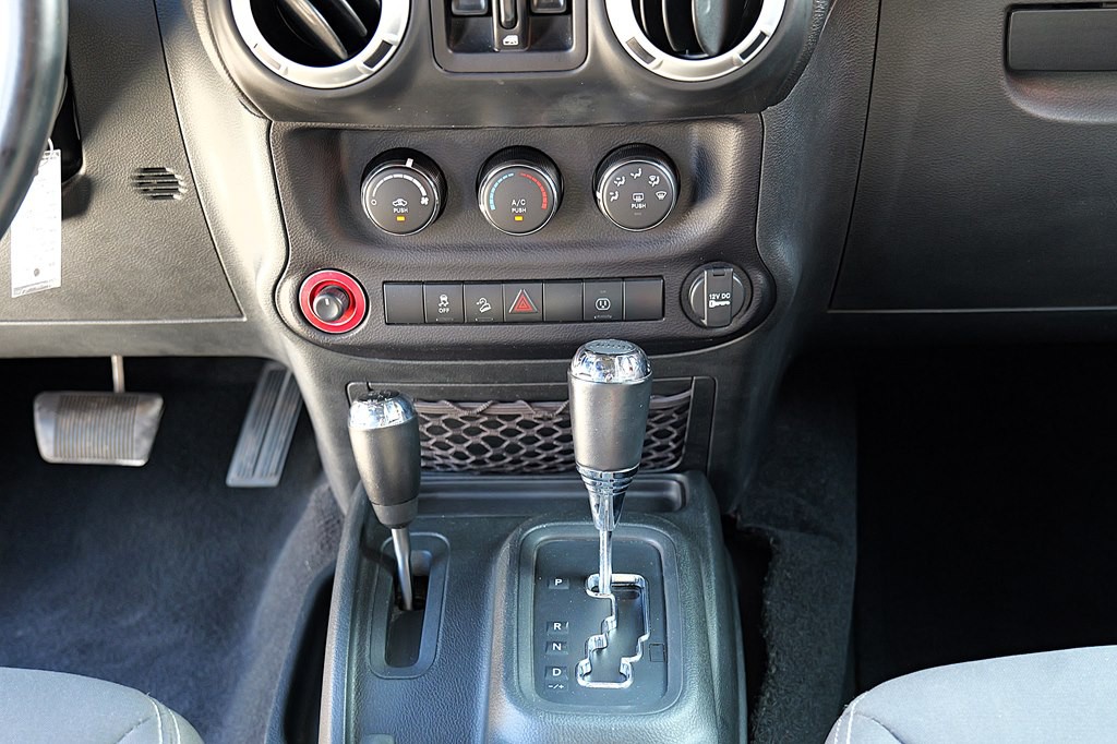 2017 Jeep Wrangler Unlimited Image 22